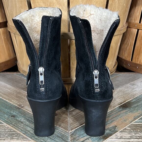 UGG Gissella Black Suede Shearling Lined Wedge Mid Calf Ankle Boot Womens Size 9 - Picture 7 of 12